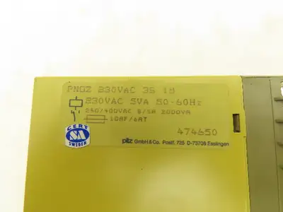 Pilz Pnoz 17652 Safety Relay 230VAC 5A 50-60Hz