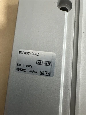 NEW Festo MGPM32-200Z