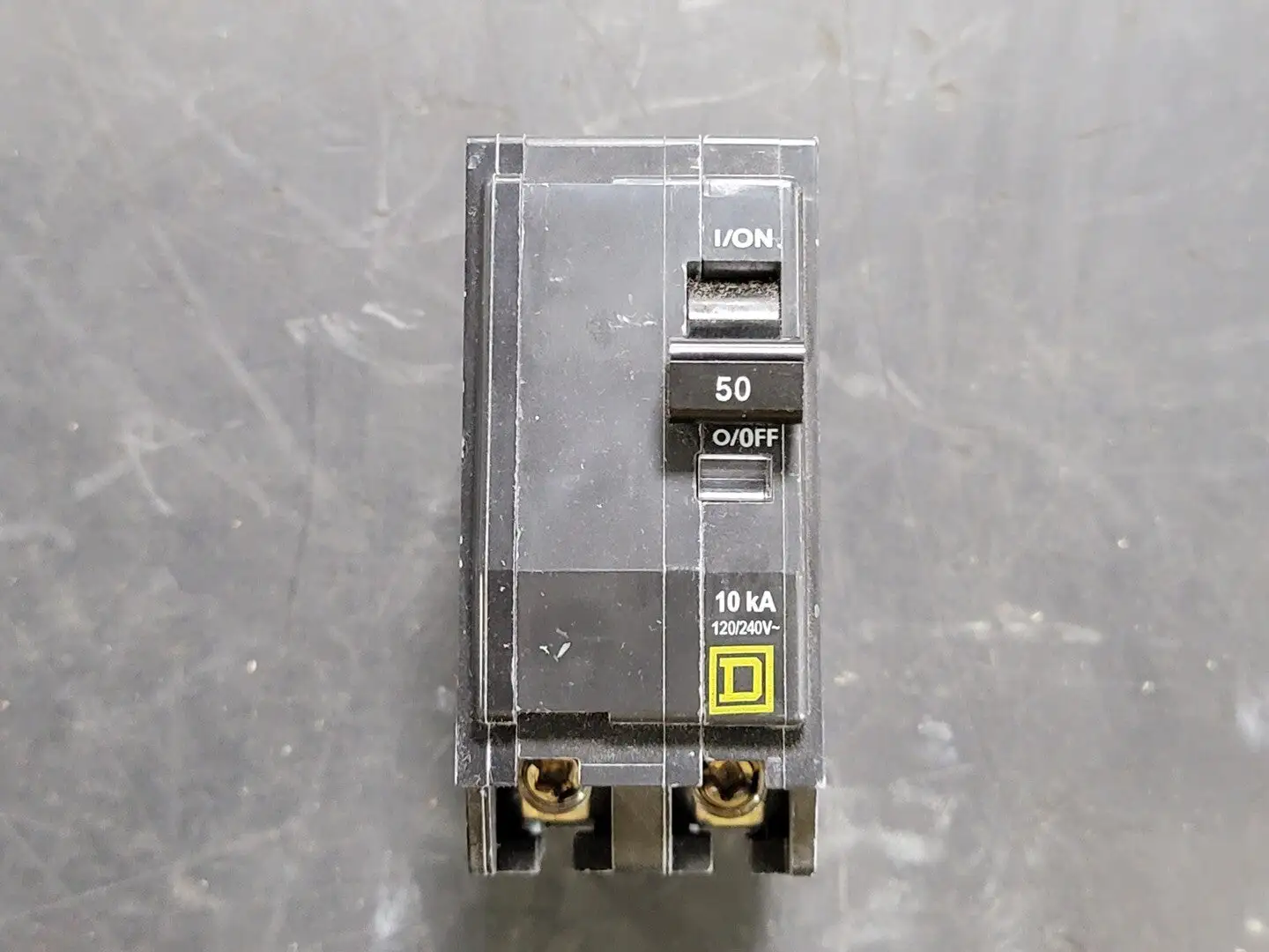 50 Amp, 2 Pole, 120/240 volts Circuit Breaker