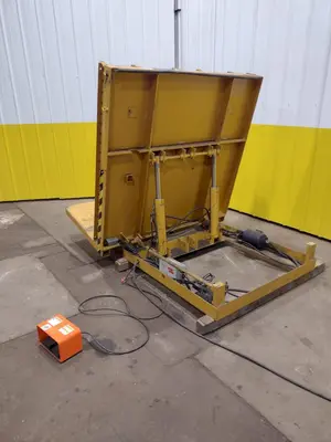 4,000 LB CAPACITY PRESTO ECOA MODEL HTT-C4-90-L-64060 ELECTRO-HYDRAULIC ELEVATING UPENDER: STOCK #19941