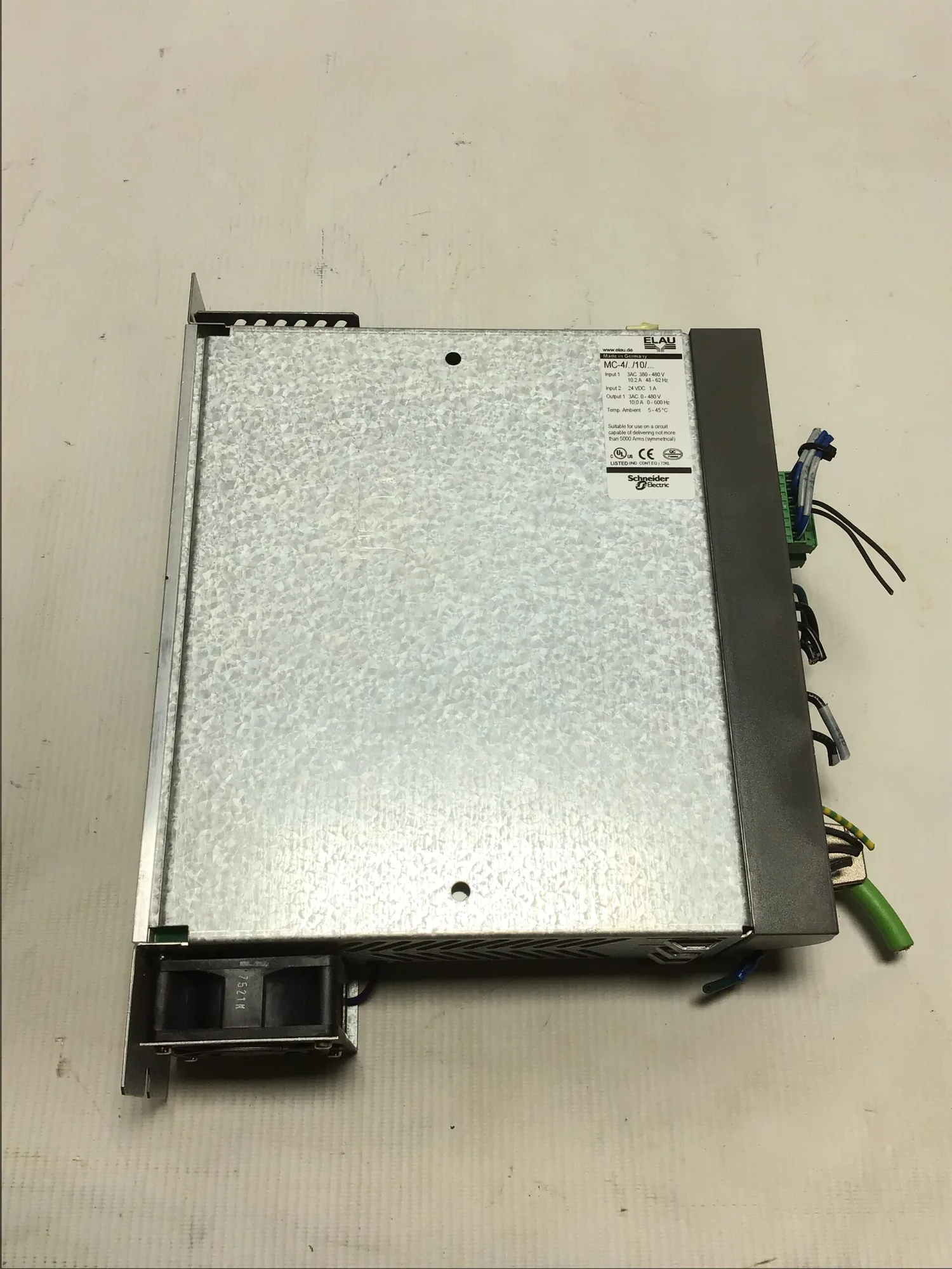 Elau MC-4/11/10/400 PacDrive MC 4 Servo Drive HW:E0N603 SW:00.20.01