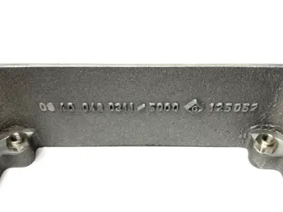 USED HARTING BASE PANEL HAN 48 HPR W/ X4 09110012651 MALE INSERT DAMAGED
