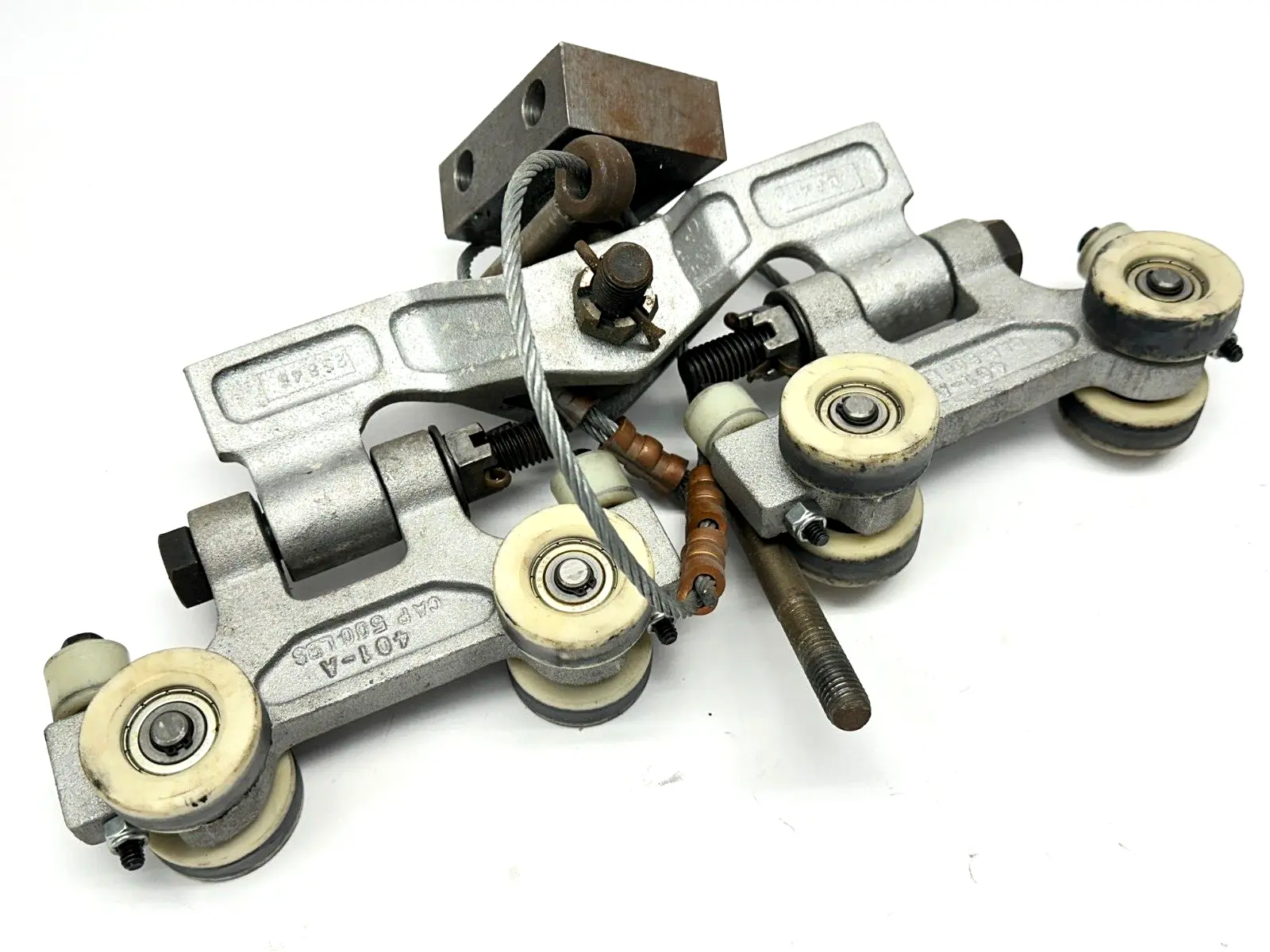 DET 441 401-A | Unified Ind  Cable Trolley Assembly - Used
