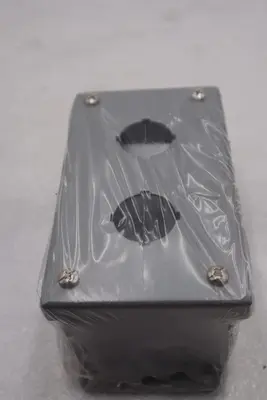 Hubbell Wiegmann PB2 6 x 6 x 3 N12 Push Button Enclosure New Open Box Stock#3235