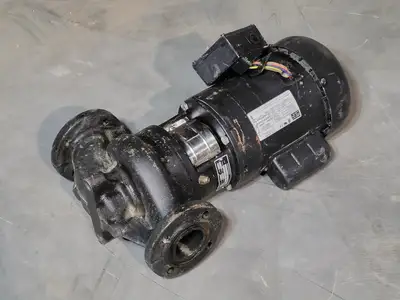 USED GRUNDFOS 96405263