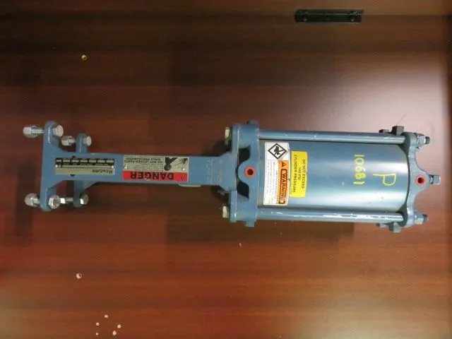Pneumatic Actuator for Dezurik knife gate valve size 6"