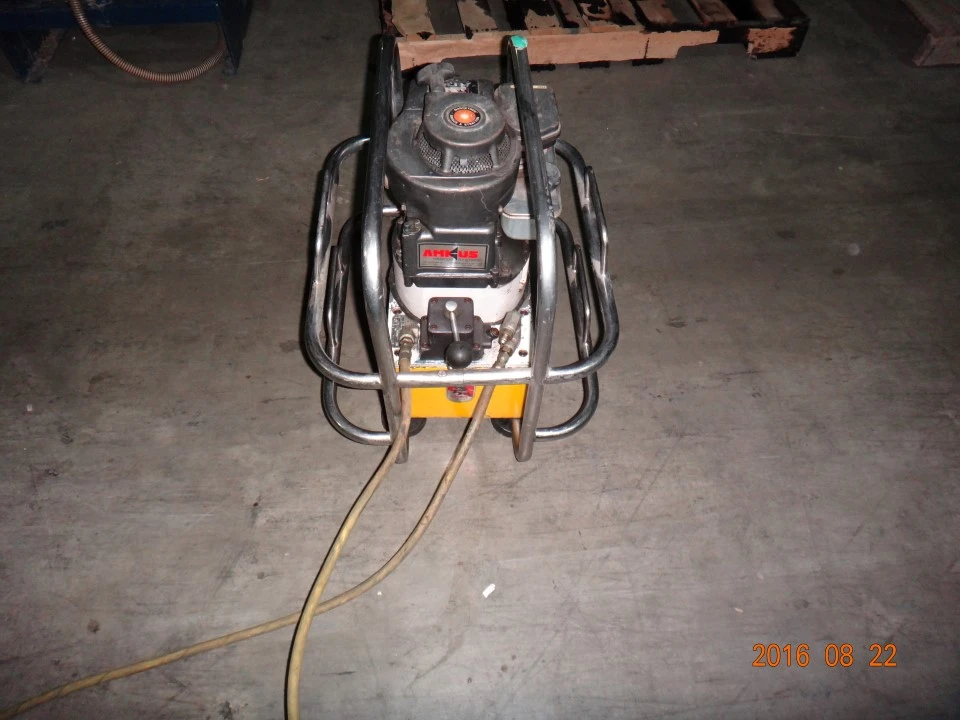 Amkus Hydraulic Power Unit, Briggs & Stratton motor