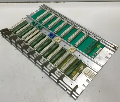 USED SIEMENS 6ES5 700-2LA12