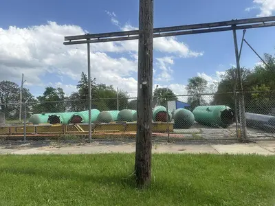 WOOD INDUSTRIAL VERTICAL AIR STORAGE TANK: STOCK #23045