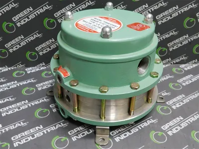 Solon 7PSW1DSS1 Pressure Switch 0-15" WC/DP 250 max. PSI Type 4 & 12 Used