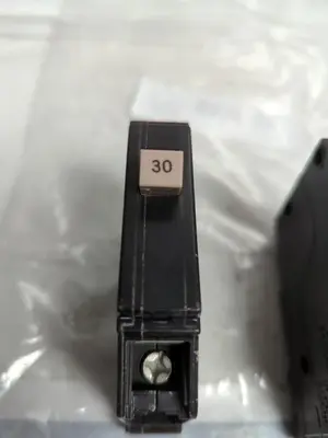 USED CUTLER-HAMMER CH130