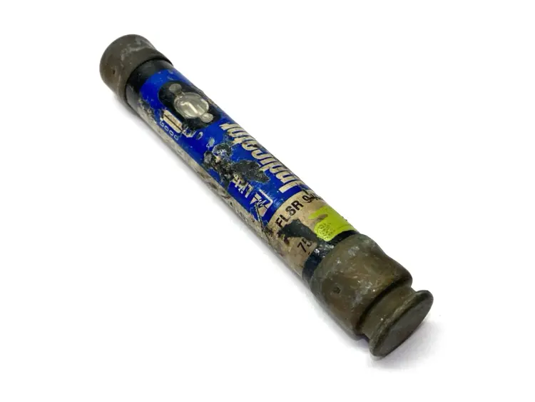 Used LITTELFUSE TIME-DELAY DUAL ELEMENT INDICATING FUSE CLASS RK5 600V 9A Fuses | Maverick Industrial Sales #1105113