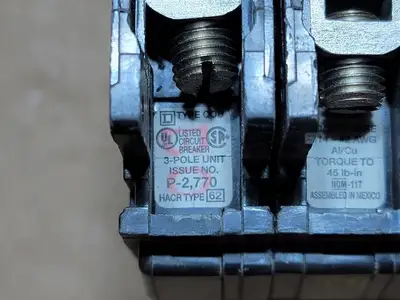 USED SQUARE D QOU330