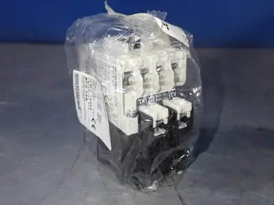 New | in-Stock MITSUBISHI SN11 PLC Contactors | HGR 24 #752712