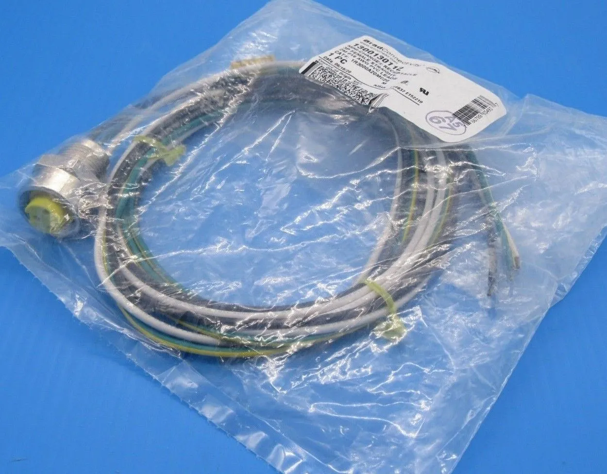 NEW MOLEX WOODHEAD 1R3000A20M020 MINI-CHANGE RECEPTACLE 1300130112