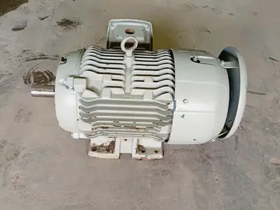 NEW SIEMENS 1LE24212AB113AA3