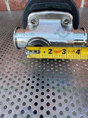 USED ITT PURE-FLO DIAPHRAGM VALVES 90PSI  3 WAY VALVE W/ 1" TO 1/2" SANITARY FITTING