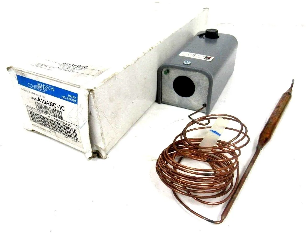 NEW JOHNSON CONTROLS A19ABC-4C TEMPERATURE CONTROLLER A19ABC4C
