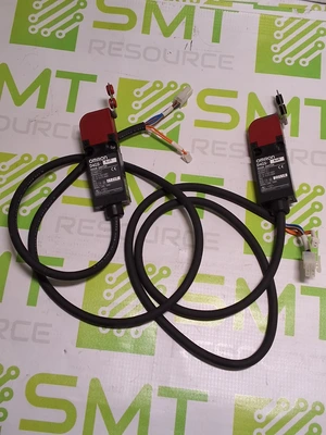 OMRON D4GS-N4R SLIM SAFETY DOOR SWITCH - LOT OF 2 -