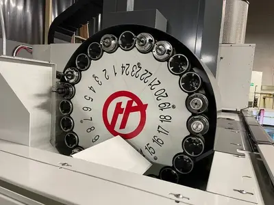 2017 HAAS VF-2YT Vertical Machining Centers | Toolquip, Inc. (4)
