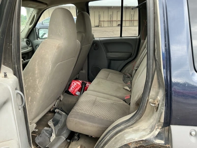 USED 2005 JEEP LIBERTY