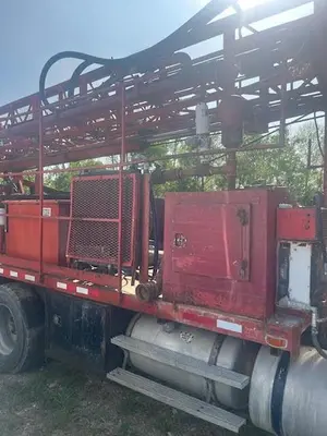 USED 2002 INGERSOLL RAND TH60 TRUCK