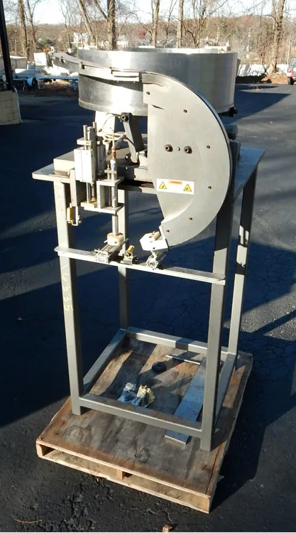 Used CUSTOM 38 MM CAPPER 38 MM CAPPER Cappers New Jersey US | Champion Trading Corporation #423306