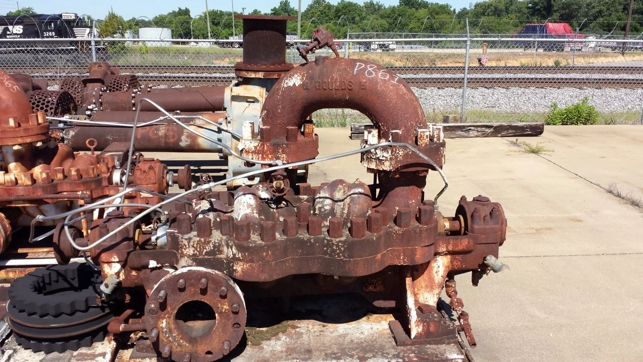 USED GOULDS 3360