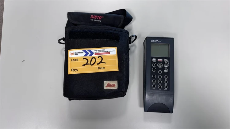 Used LEICA DISTO _UNKNOWN_ Meters - Misc California US | MachineryMax #1763156