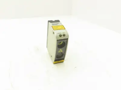 Balluff 66M-LA04-S92-C Photoelectric Distance Sensor 24VDC 20cm-2m