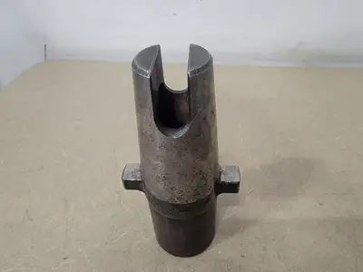 USED UNIVERSAL ENGINEERING 80329