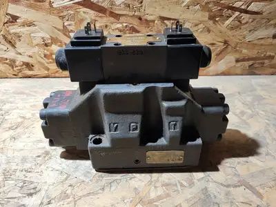Used DENISON A3D06 35 B07 0303 Parts (Hydraulics and Pneumatics) British Columbia CA | Lenmark #264410