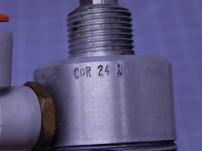 Used CLIPPARD _UNKNOWN_ Pneumatic Cylinders Texas US | OCO Industrial #1571222