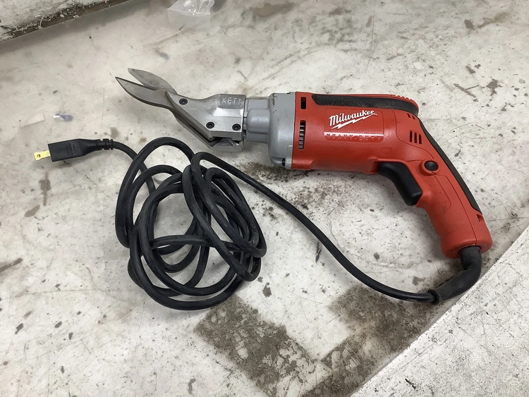 Used _UNKNOWN_ _UNKNOWN_ Sheet Metal Shears Michigan US | Miedema Asset Management Group #1577834