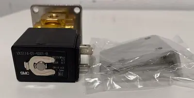 NEW SMC VX3114-01-5D01-B ASSY VALVE SOLENOID 3 PORT  DC24V FOR WATERS ACQUITY