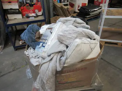Pallet of Store Overstock and Ecommerce Product and Returns