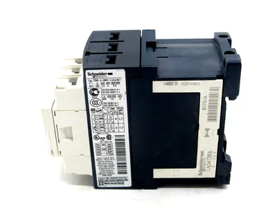 NEW SCHNEIDER ELECTRIC LC1-D09-BD CONTACTOR LC1D09BD