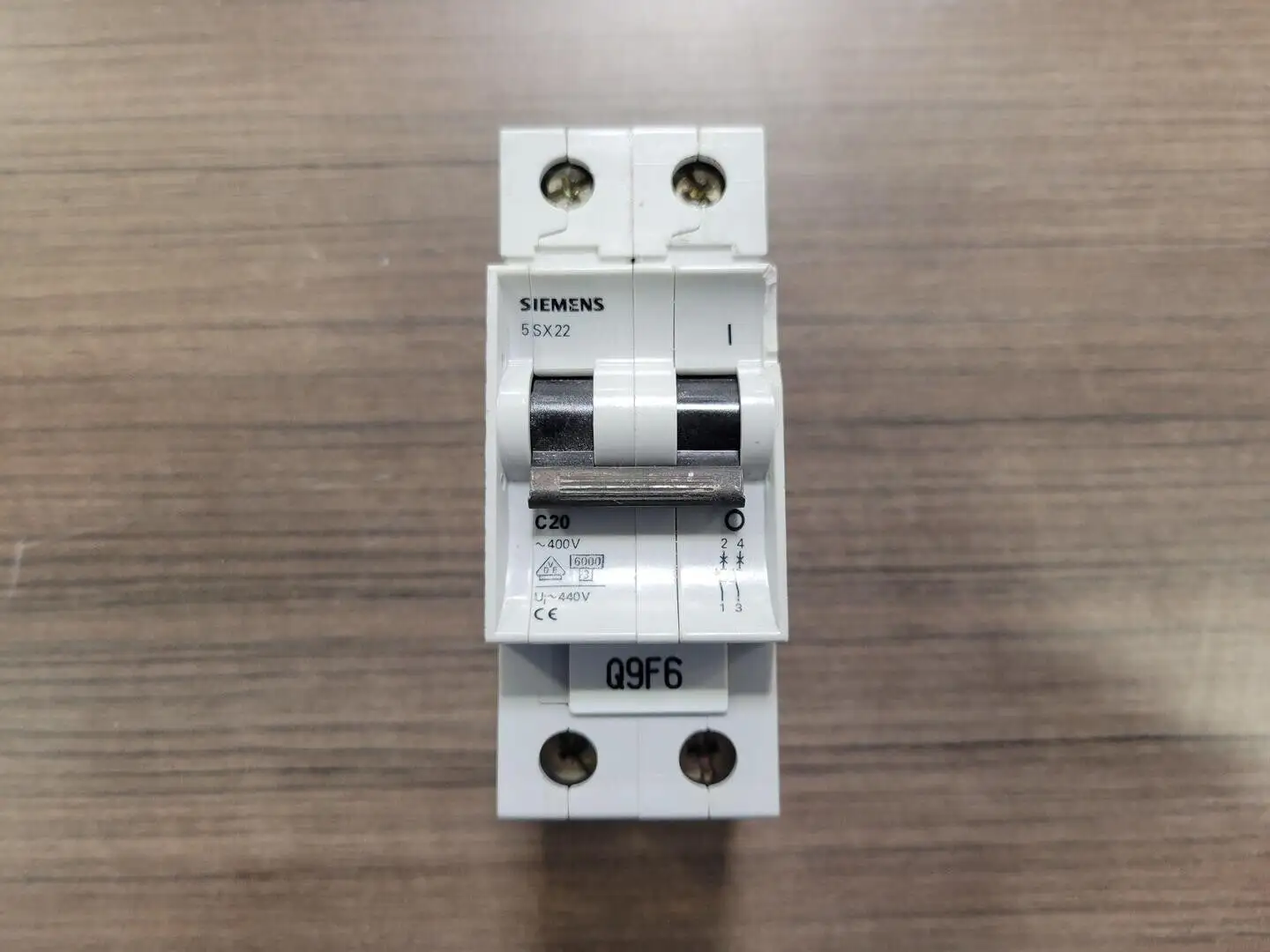 USED SIEMENS 5SX22 C20