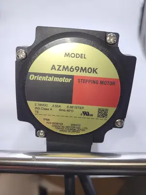 Used ORIENTAL MOTOR ORIENTAL STEPPING MOTOR AZM69M0K & NEUGART PLANETARY GEARBOX PLE60-40A Gearboxes | ND Industrial Surplus #1215796