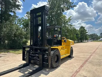 USED 2018 KOMATSU FD160E-8