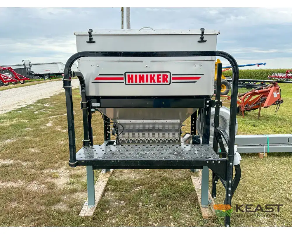 Used HINIKER _UNKNOWN_ Seeders Iowa US | Keast Enterprises #1360310
