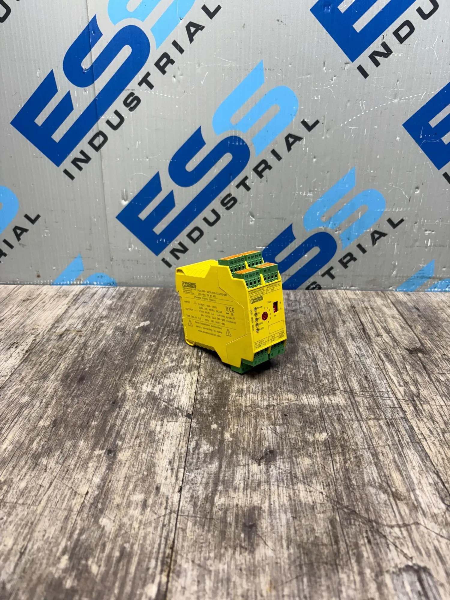 Used PHOENIX CONTACT PSR-SPP Misc Electrical & Power Parts South Carolina US | ESS Industrial Equipment Sales #1425861