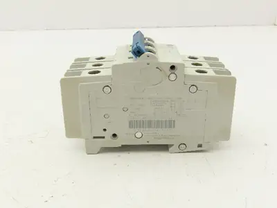 Allen Bradley 1489-M3C030 Circuit Breaker 3A 3 Pole 277/480V Din Rail Mount