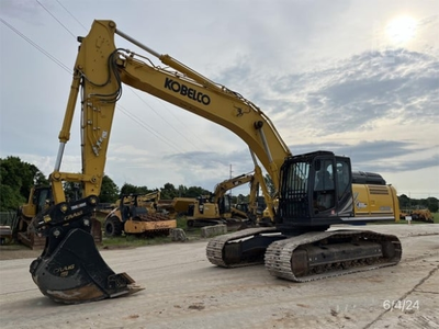 USED 2024 Kobelco SK300-11