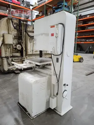 Used DOALL V26 Vertical Band Saws Michigan US | Vander Ziel Machinery Sales #480520