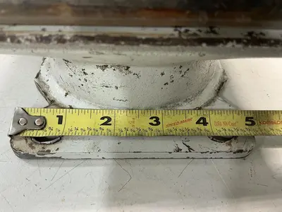 USED METAL FABRICATOR NO MODEL / NO TAG