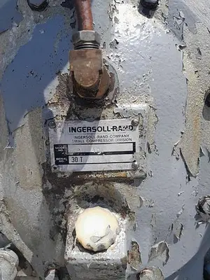 USED INGERSOLL-RAND AIR COMPRESSOR MD.TPTA 40