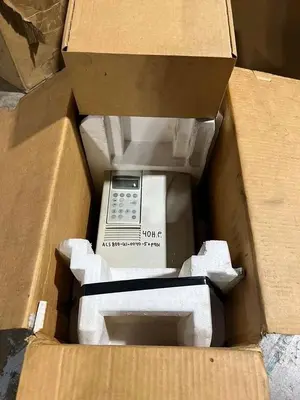 ABB ACS800-U1-0040-5+P901 40HP VARIABLE FREQUENCY DRIVE 40 HP NEW UNIT #CC-06