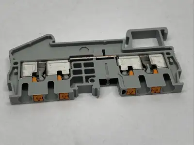 PT 2,5-QUATTRO | Phoenix Contact  Feed-Through Terminal Block LOT OF 8 - Used