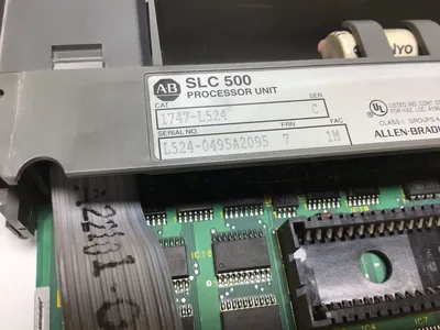Allen-Bradley SLC 500 Processor Unit Cat No: 1747-L524 Series C FRN 7